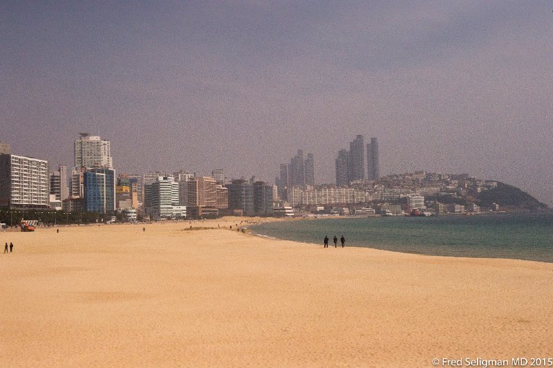 20150316_130440 D4S.jpg - Beaches of Busan from Westin Hotel